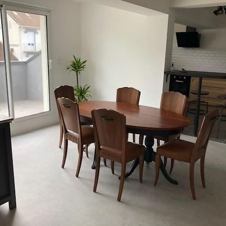 Apartamento Loft Reve Du Soir 125 M2 Climatise 350 M De La Gare Lourdes Exterior foto